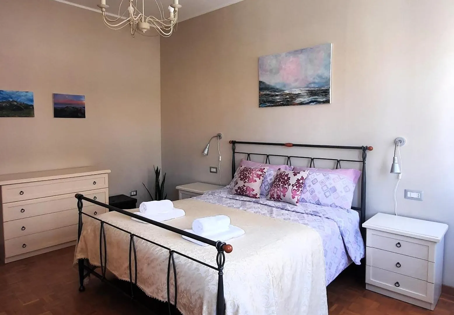 Shabby Chic Dream Apartment Bergamo 0*,  Italy